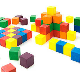cube-bois-coloris-assortis-seau-plastique-100-unit-s